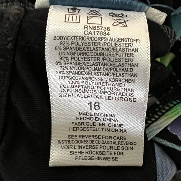 Gabar Sarong 1-Piece Flower Print Swimsuit, Chlorine Resistant, Size 16 - Picture 4 of 4